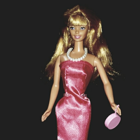 Restyled Barbies - Picture 8 of 12